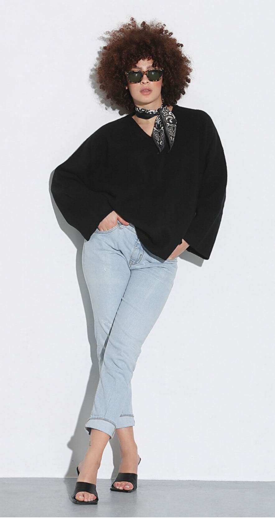 Maglione scollo a V in lana merinos extr — 3