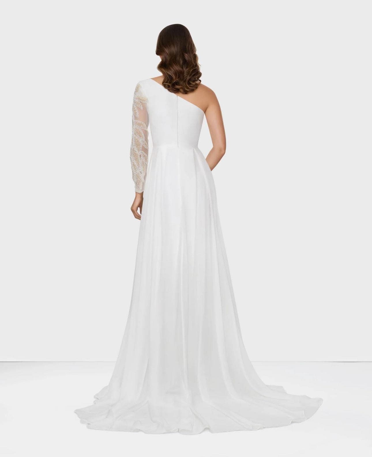 ELEGANT WEDDING DRESS — 4